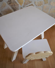 Carica l'immagine nel visualizzatore di Gallery, Tavolino semplice per bambini (sediolina inclusa)