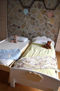 Supporto per lettino montessoriano