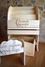 Carica l&#39;immagine nel visualizzatore di Gallery, Libreria montessori + Supporto + Sediolina + Scrigno dei Tesori
