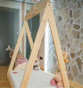 Lettino Montessori Hut