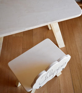 Tavolino semplice per bambini (sediolina inclusa)